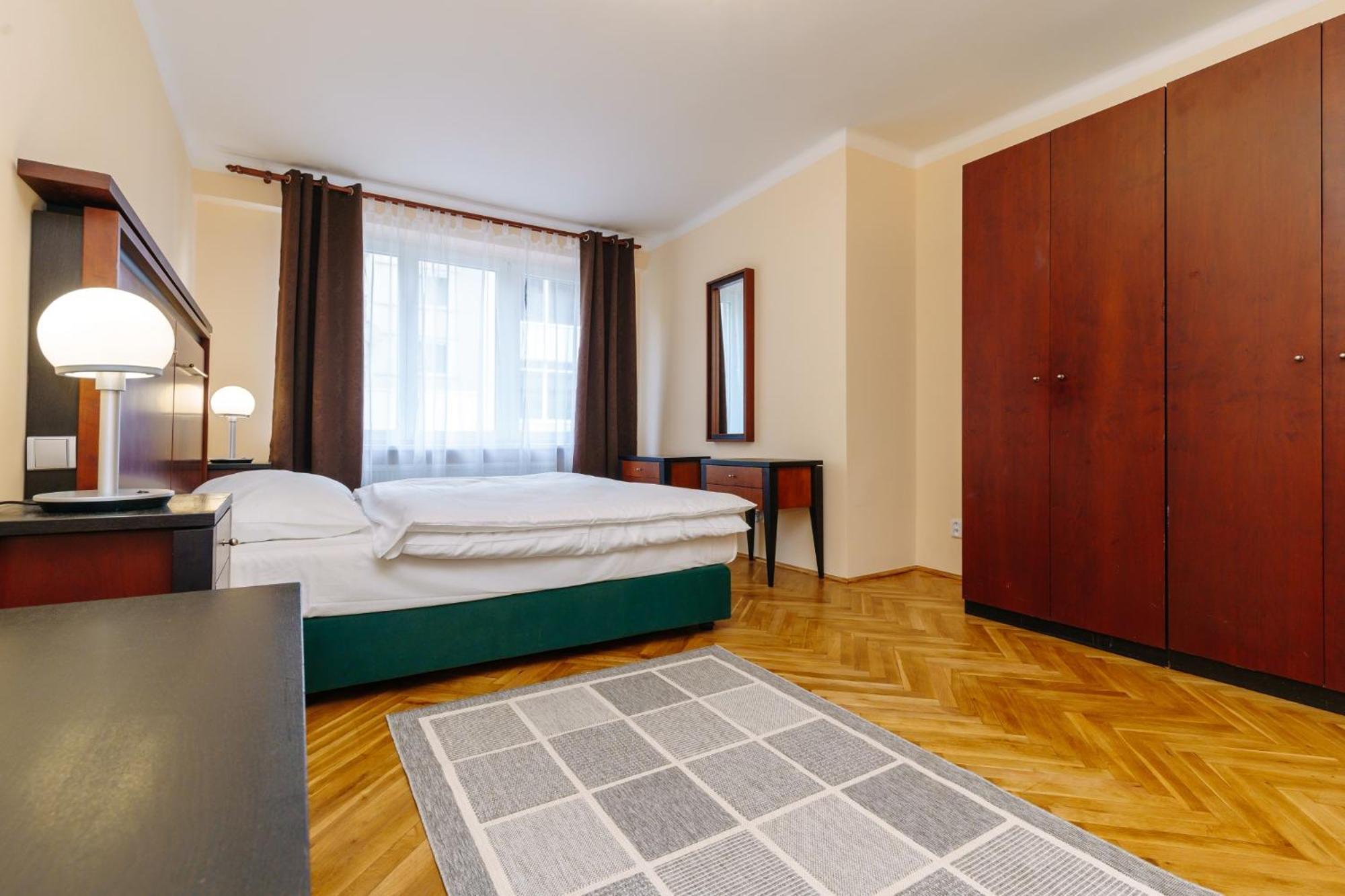 Apartments Tgm 11 Karlovy Vary Cameră foto
